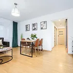 Apartament Lumina Opposite The Palace Of Culture And Science *
