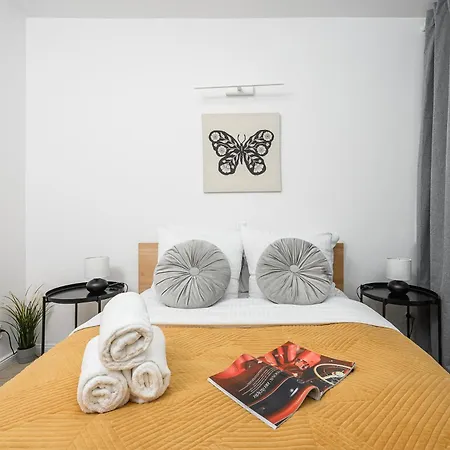 아파트 Lumina Opposite The Palace Of Culture And Science *