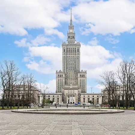 Lumina Opposite The Palace Of Culture And Science *